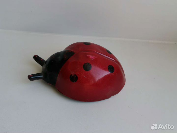 Игрушка Божья коровка инерционная СССР