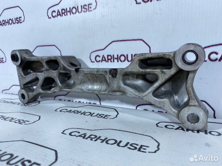 Кронштейн двигателя передний Peugeot 308 euro 4