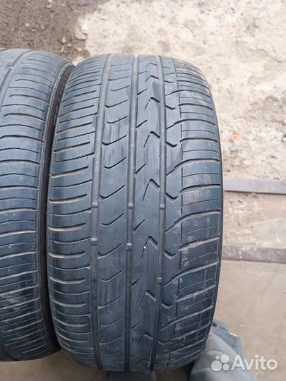 Toyo CFt 225/50 R17
