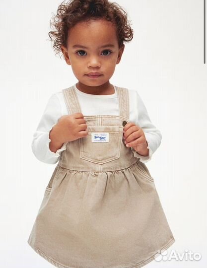 Джинсовый сарафан и лонгслив H&M для девочки 86 92