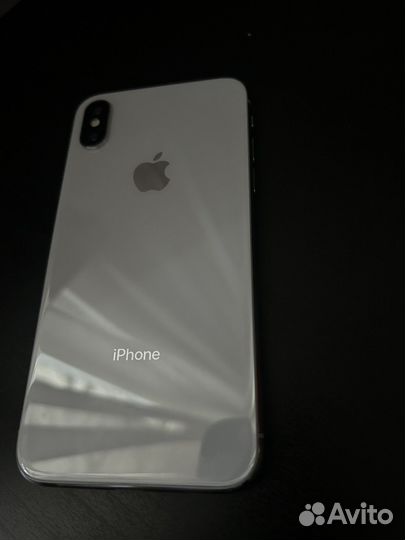 iPhone X, 64 ГБ