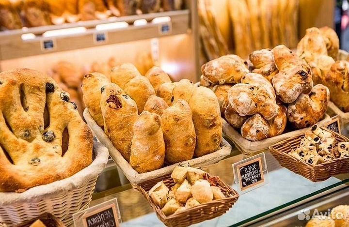 Пекарня-шаурма в проходном месте с огромным потоко