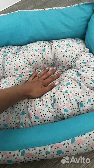 Лежанка для кошек