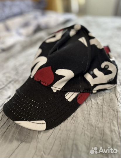 Кепка love moschino оригинал