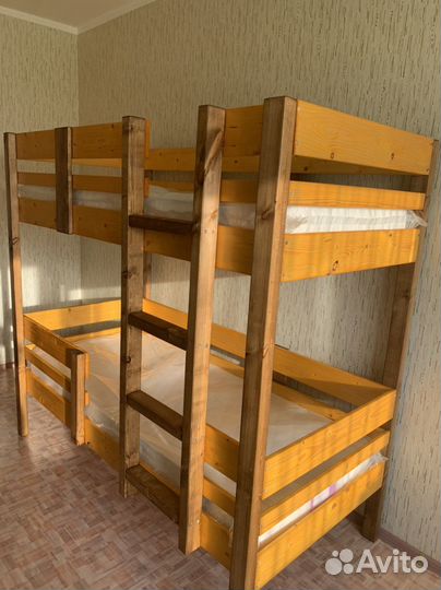 Кровать двухъярусная детская