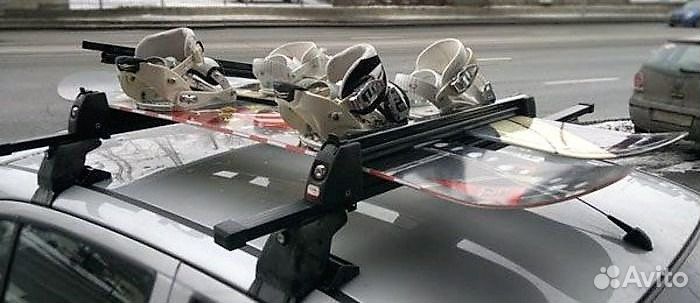 Крепление для трёх пар лыж 