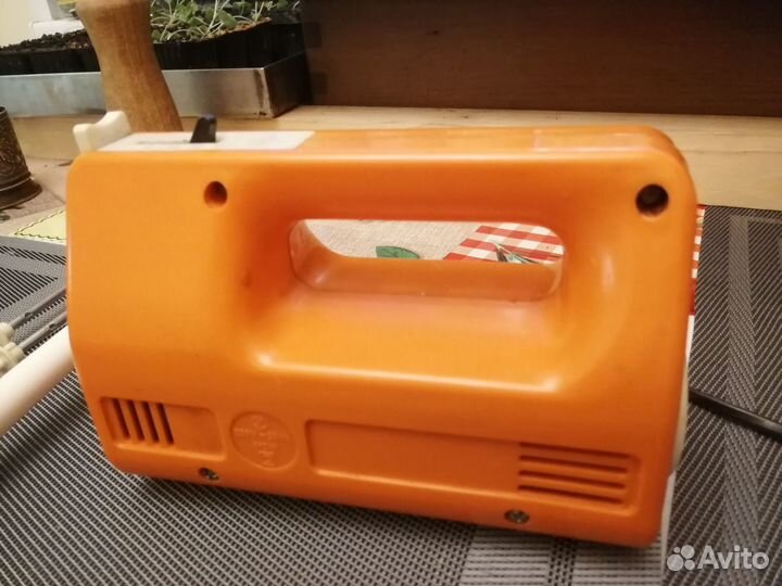 Миксер планетарный