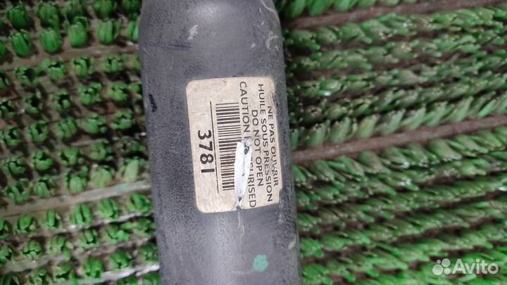 Стойка амортизатора задняя Citroen C4 Grand Picas