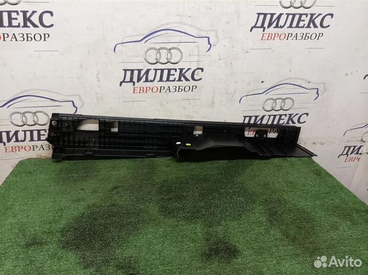 Обшивка багажника Audi Q7 2005