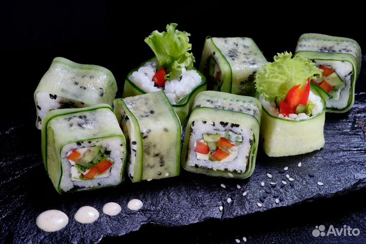 Пиццемейкер, повар суши, универсал