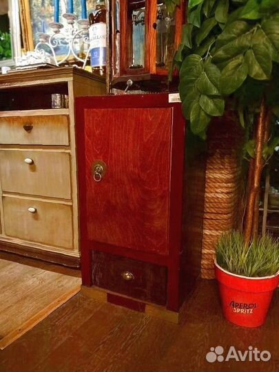 Тумба стилизованная