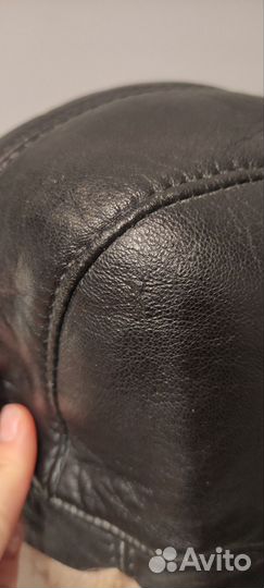 Мужская шапка с натуральным мехом енота