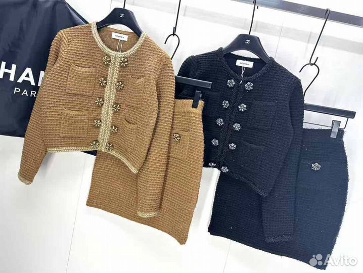 Костюм self portait