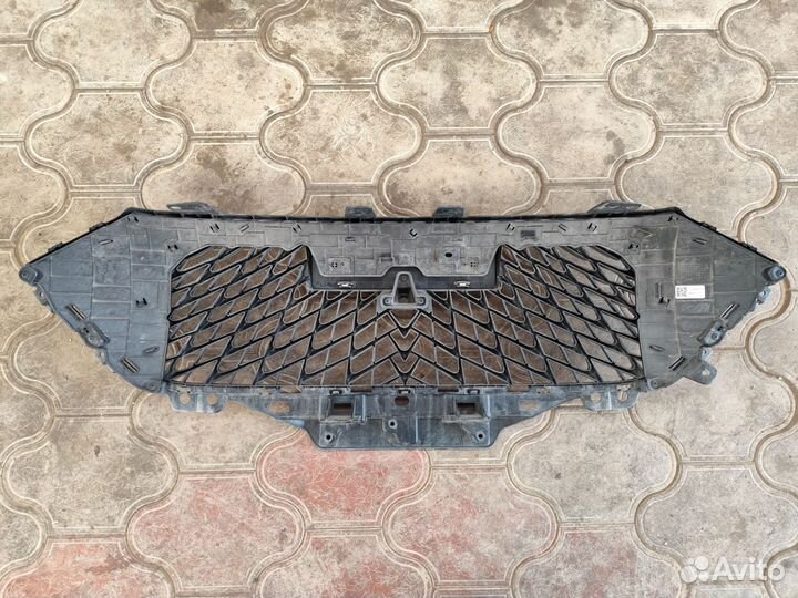 Решетка радиатора Haval M6