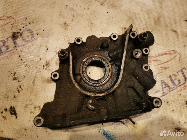 Насос масляный Ford Focus II (2005—2008)