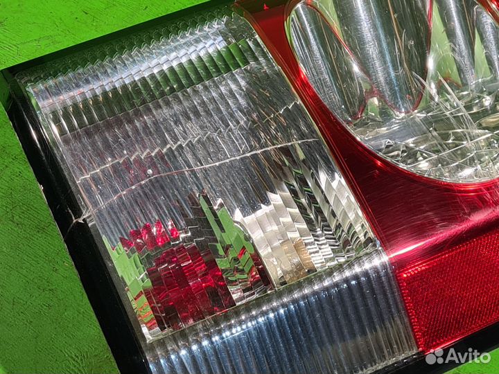 Фонарь правый Land Rover Discovery IV 2009-2016