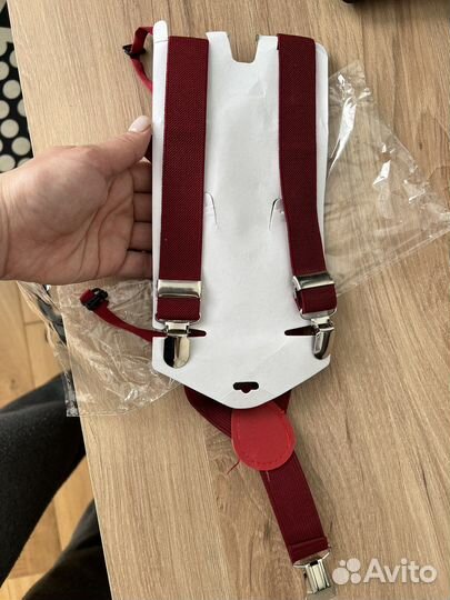 Бабочка и подтяжки