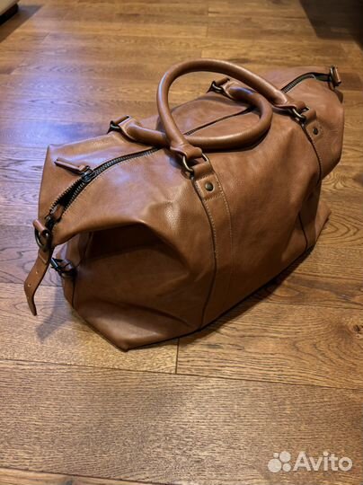 Дорожная или спортивная сумку