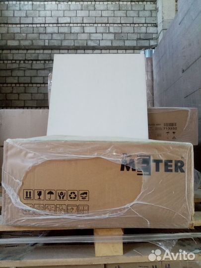 Потолок армстронг