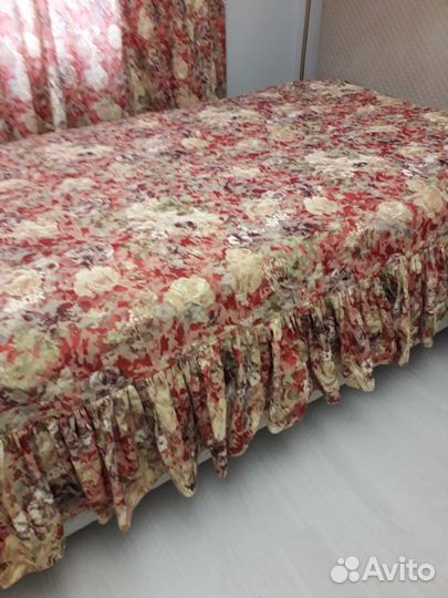 Покрывало и шторы ночные,коплект