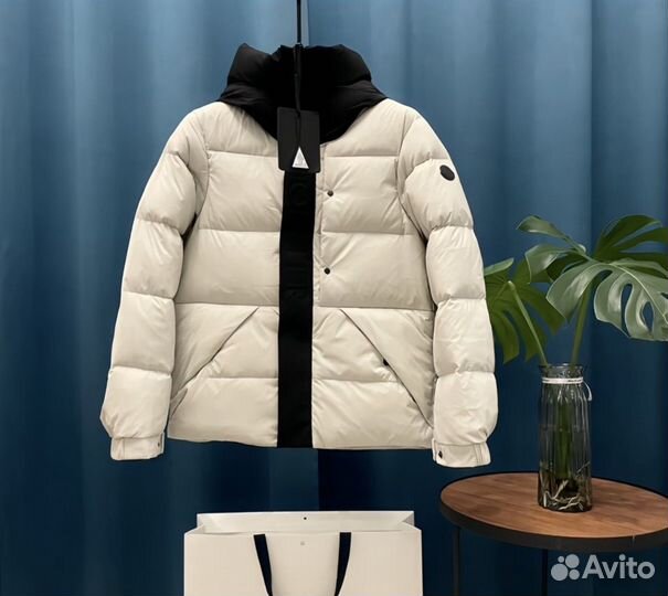 Пуховик moncler зимний