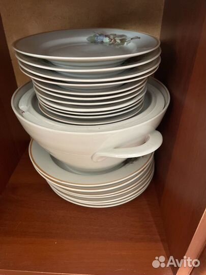 Столовый сервиз ссср+хрустальные вызы