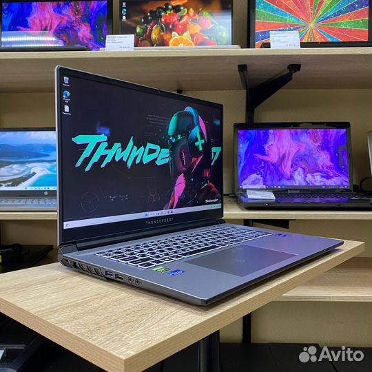 Игровой ноутбук Core i5, RTX3060 17.3