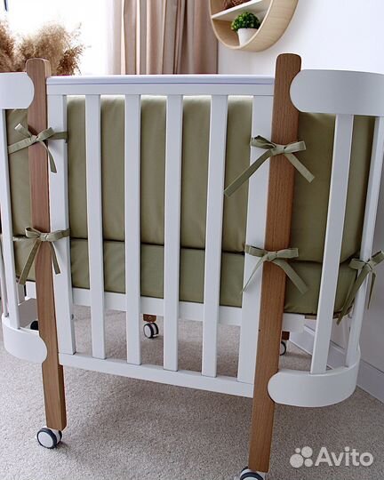 Комплект бортиков в кроватку Mommy lux