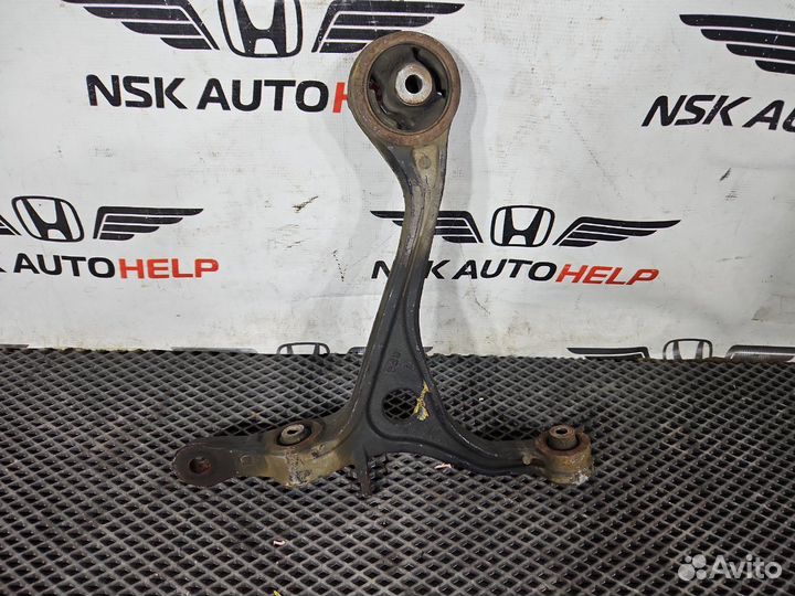 Рычаг нижний передний левый Honda Accord CL7 K20A