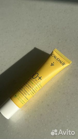 Крем SPF 50 Caudalie