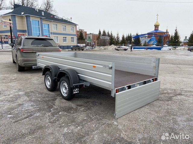 Прицеп двухосный с алюминиевыми бортами. Запчасти