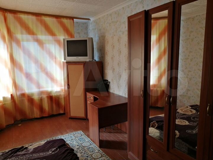 Комната 18,4 м² в 4-к., 1/5 эт.