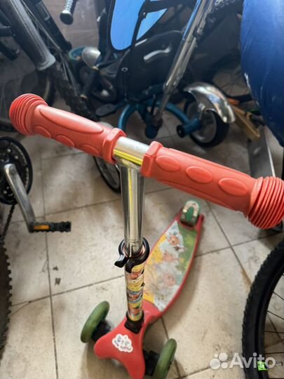 Самокат детский трехколесный