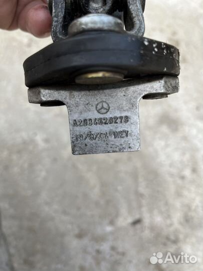 Рулевой вал Mercedes 203, 211, 171