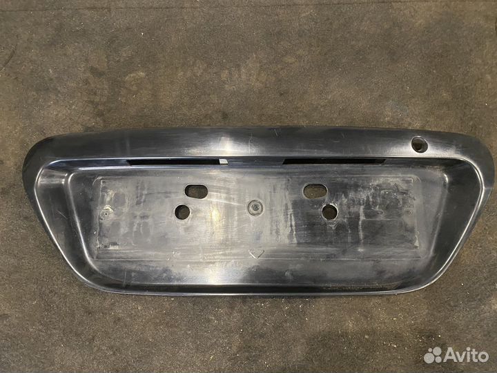 Накладка крышки багажника Mitsubishi lancer 9