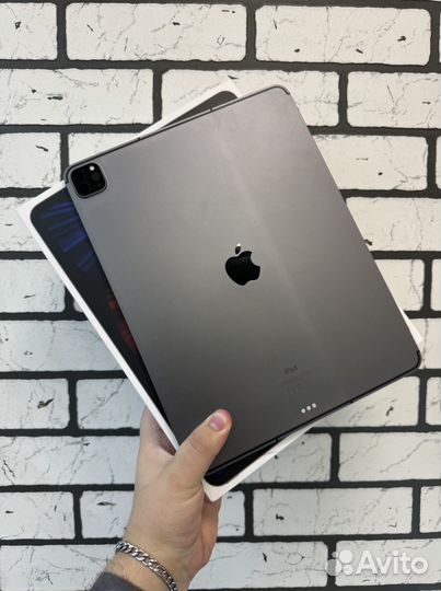 iPad Pro 12.9 5-го поколения m1