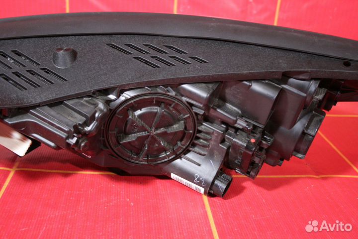 Фара правая Hyundai Tucson