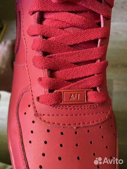 Кроссовки Nike air force triple red оригинал