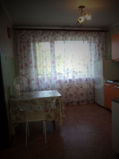 2-к. квартира, 50 м², 2/5 эт.