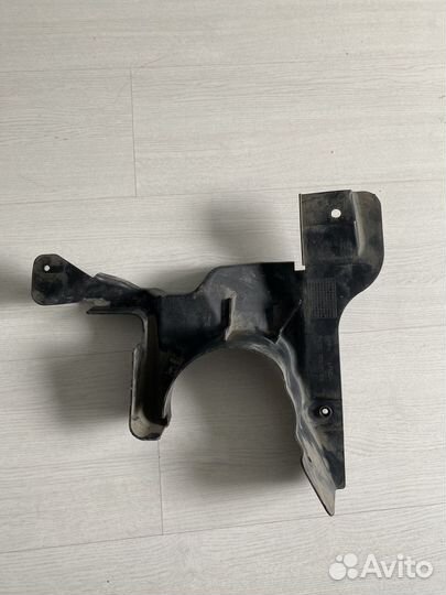 Подкрылок передний discovery sport