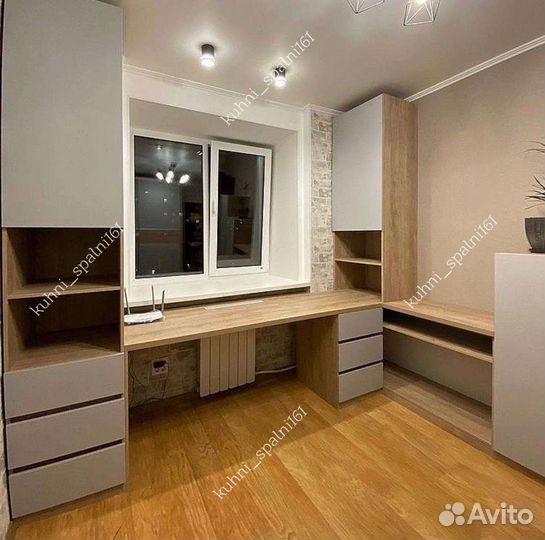 Шкафы,столы под окно,зона Деской
