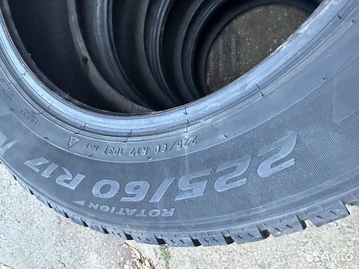 Pirelli Ice Zero 225/60 R17