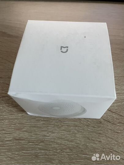 Шлюз Xiaomi MiJia Smart Home Gateway 2 (dgnwg02LM)