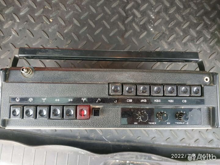 Магнитофон