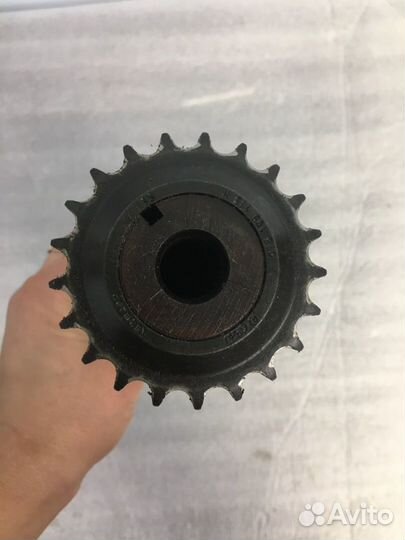 Распредвал впускной Audi A6 C5 2001