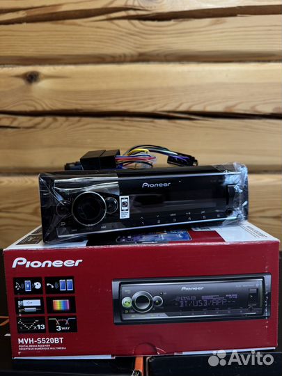 Pioneer MVH-s520bt