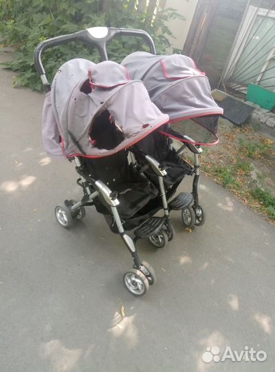 Коляска для двойни