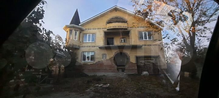 Дом 400 м² на участке 5 сот.