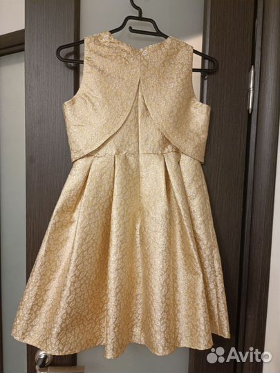 Детское нарядное платье 140