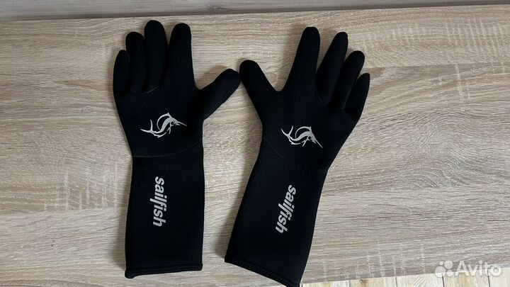 Неопреновые перчатки SailFish (M)